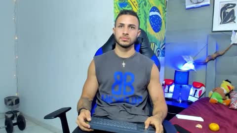 Snapshot of jhonny_flames7 chatting on 2, 11, 2025 jhonny online show from 2, 11, 2025