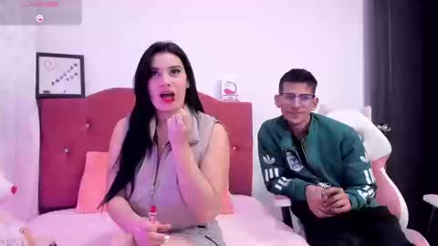 Snapshot of jhostin_adams chatting on 11, 9, 2025 Nikii Jhostin online show from 11, 9, 2025