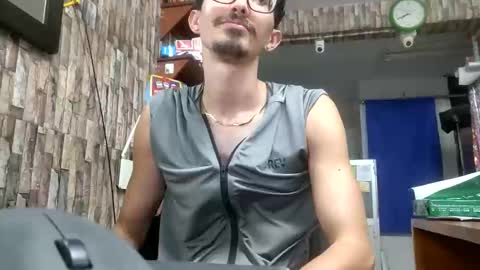 Snapshot of jhosuamoore chatting on 5, 6, 2026 Jhosuamoore online show from 5, 6, 2026