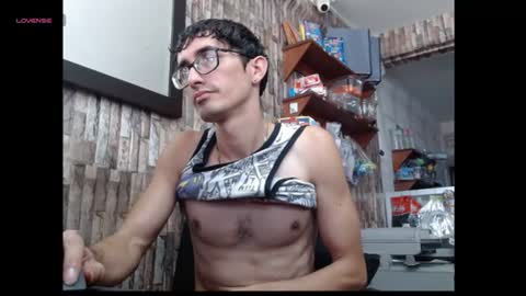 jhosuamoore2 online show from 11, 7, 2026