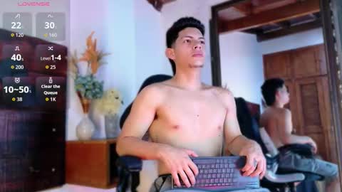 Snapshot of jhosuavega chatting on 4, 2, 2026 jhosuavega online show from 4, 2, 2026