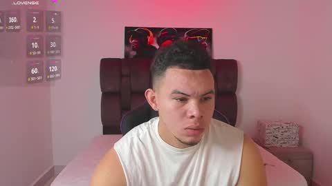 Jhonatan80  online show from 4, 3, 2025