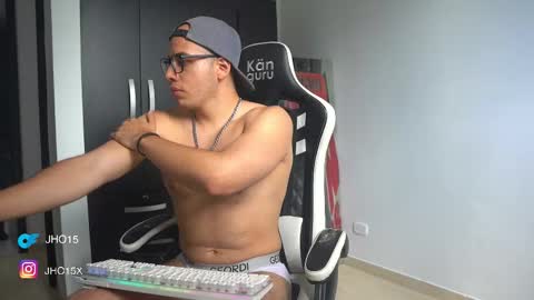 Snapshot of jhx15x chatting on 19, 11, 2025 Jhx online show from 19, 11, 2025