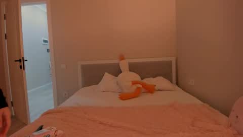 yuna online show from 22, 9, 2025