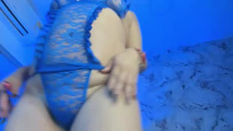 Jiah Park online show from 27, 11, 2025