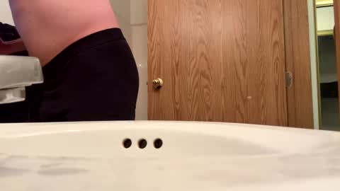 Snapshot of jibai582233 chatting on 17, 2, 2025 bigdawgg online show from 17, 2, 2025