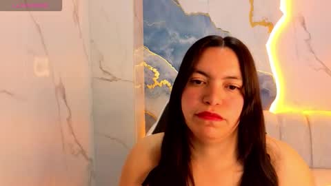 Snapshot of jimena_tx chatting on 18, 11, 2025 Online 800 to 1400 online show from 18, 11, 2025