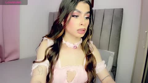 Snapshot of jimenna__ chatting on 6, 1, 2025 jimenna online show from 6, 1, 2025