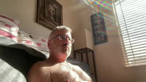 Dad of Three online show from 22, 11, 2025