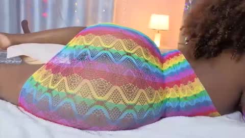 Snapshot of jinglefancypuff chatting on 23, 12, 2025 jinglefancypuff online show from 23, 12, 2025