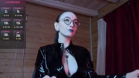 Snapshot of jinhee_noir chatting on 8, 2, 2026 Jinhee Noir online show from 8, 2, 2026