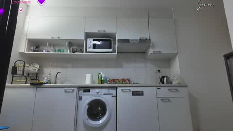 Snapshot of jiwon4u chatting on 21, 2, 2025 Jiwon online show from 21, 2, 2025