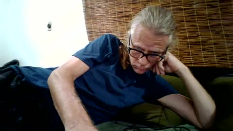 jizzmitten5 online show from 2, 7, 2026