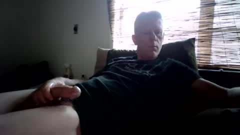 jizzmitten5 online show from 9, 7, 2026
