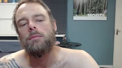 Snapshot of jjameson41 chatting on 11, 1, 2026 JamesJan van Rebel online show from 11, 1, 2026