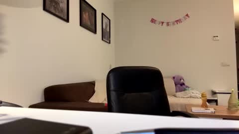 Snapshot of jjd8 chatting on 15, 11, 2025 jjd8 online show from 15, 11, 2025