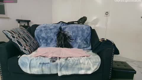 Nicole  Allen online show from 10, 1, 2025