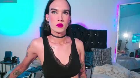 Joa Isaza     online show from 24, 3, 2026