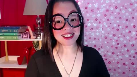 Joana online show from 4, 11, 2025