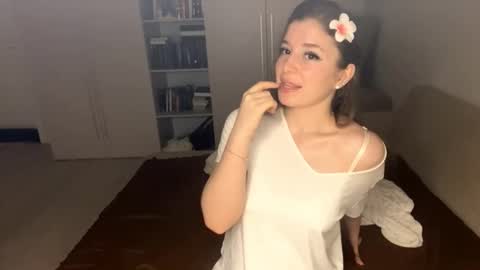 Snapshot of joanalkins chatting on 26, 10, 2025 Adel online show from 26, 10, 2025