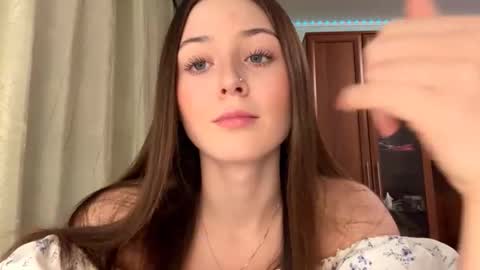 Snapshot of joanalkins chatting on 25, 11, 2025 Adel online show from 25, 11, 2025