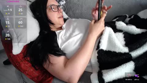 Snapshot of joanna_cw chatting on 2, 5, 2026 Jo online show from 2, 5, 2026