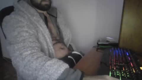 Snapshot of joaodias_18 chatting on 5, 1, 2025 joaodias_18 online show from 5, 1, 2025