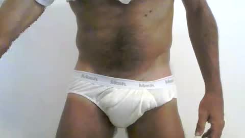 Snapshot of joaolenha chatting on 3, 2, 2026 joaolenha online show from 3, 2, 2026