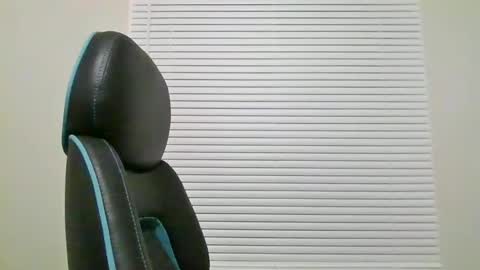 Snapshot of joe25123 chatting on 5, 3, 2025 joe25123 online show from 5, 3, 2025