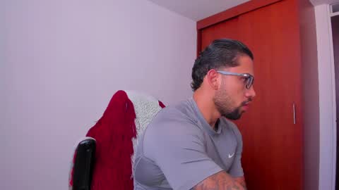 joe_esthetic online show from 14, 4, 2026