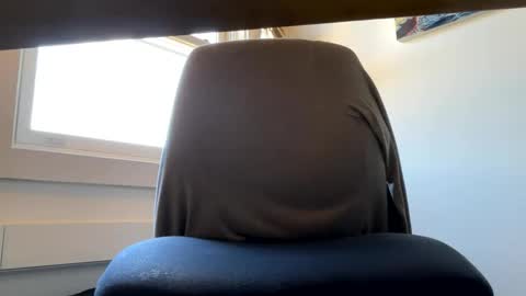 Snapshot of joeblow2525 chatting on 19, 9, 2025 joeblow2525 online show from 19, 9, 2025