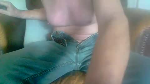 Snapshot of joeblow61616 chatting on 4, 2, 2025 joeblow61616 online show from 4, 2, 2025