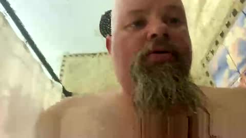 Snapshot of john40a chatting on 21, 2, 2025 John online show from 21, 2, 2025