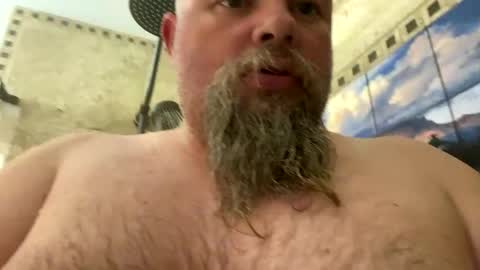 Snapshot of john40a chatting on 15, 10, 2025 John online show from 15, 10, 2025