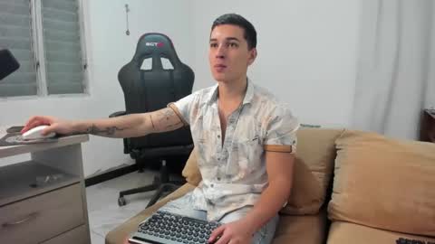 Snapshot of john_s117 chatting on 18, 1, 2026 JOHN online show from 18, 1, 2026