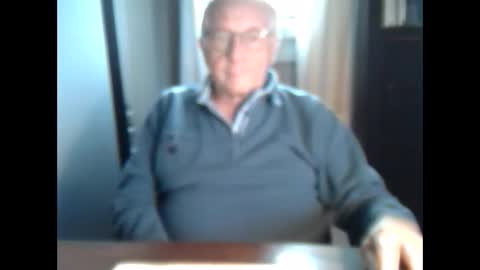 johnjohn6226 online show from 4, 11, 2025