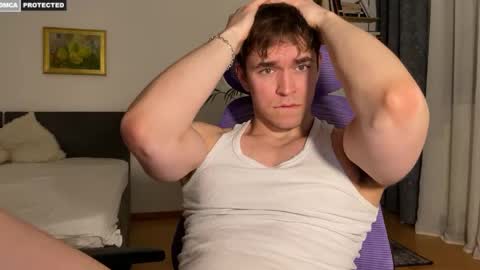 Snapshot of johnnnyhorny chatting on 7, 5, 2026 Johnny online show from 7, 5, 2026