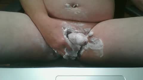 Snapshot of johnny972925 chatting on 9, 12, 2024 johnny972925 online show from 9, 12, 2024