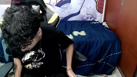 Snapshot of johnny_cagee chatting on 13, 12, 2024 johnny_cagee online show from 13, 12, 2024