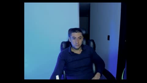 Snapshot of johnny_seens1 chatting on 12, 11, 2025 Johnny online show from 12, 11, 2025