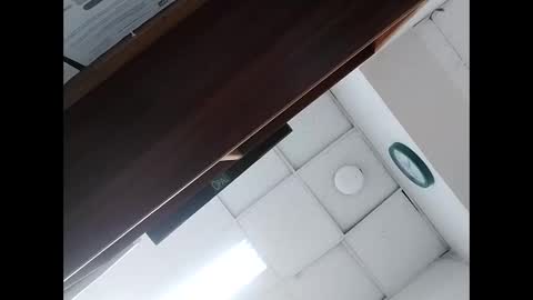 johnpop9090 online show from 25, 4, 2026