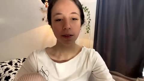 I am Joline ntmuLets hit 10 Thumbs Up together online show from 3, 6, 2026