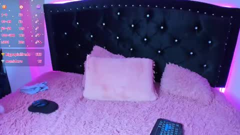 Snapshot of joliecherie_ chatting on 14, 1, 2025 Jolie online show from 14, 1, 2025