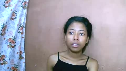 Snapshot of joliekah27 chatting on 11, 3, 2025 joliekah27 online show from 11, 3, 2025