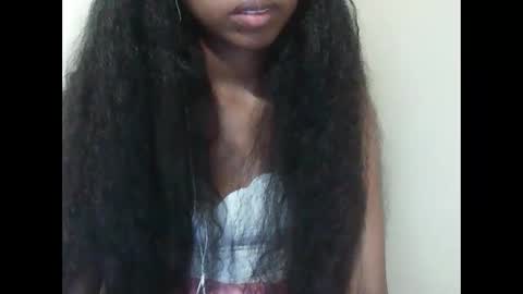 joliekah27 online show from 4, 4, 2026