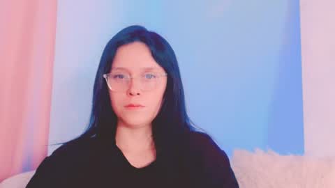 ArianaJoliiee online show from 28, 7, 2026