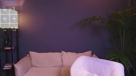 Polly  online show from 7, 11, 2025