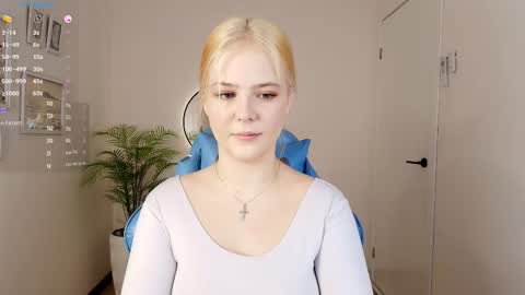 Polly  online show from 30, 11, 2025