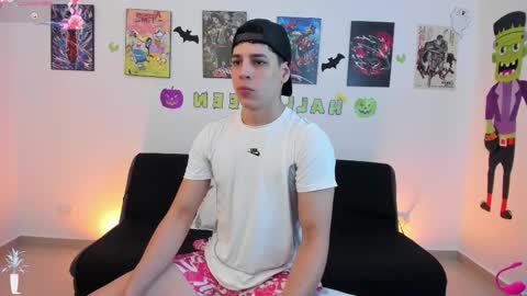 Instagram jonathanfit14 online show from 3, 11, 2025