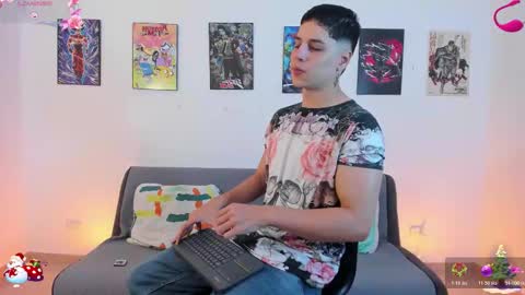 Instagram jonathanfit14 online show from 2, 12, 2025